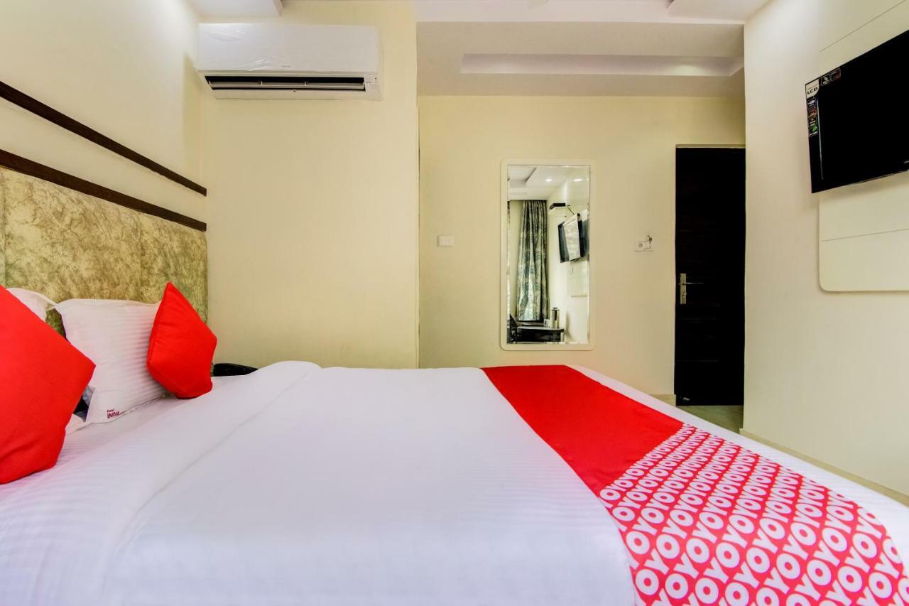 Hotel India Continental 3*