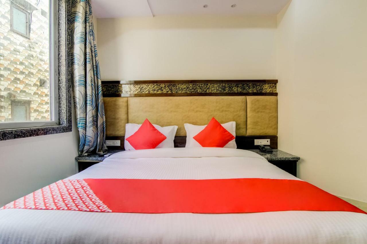 Hotel India Continental 3*